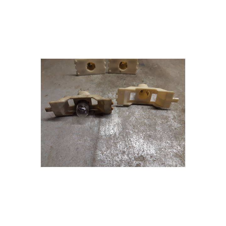 SUPPORT AMPOULE ECLAIRAGE PLAQUE