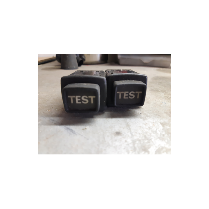 BOUTON TEST SYNTHETISEUR VOCALE