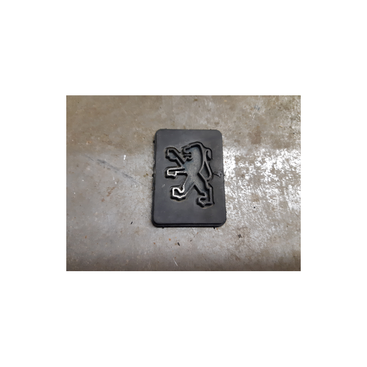 CACHE CENTRAL VOLANT SERIE 2